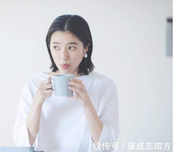 太太 日本太太的夏季穿搭，既要穿得时髦，也要穿得舒服，非常显气质！