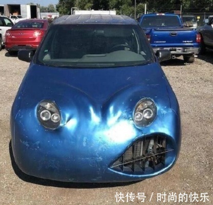 |搞笑聊天记录:下午在商场逛街,看见领导正在陪一个女人逛街