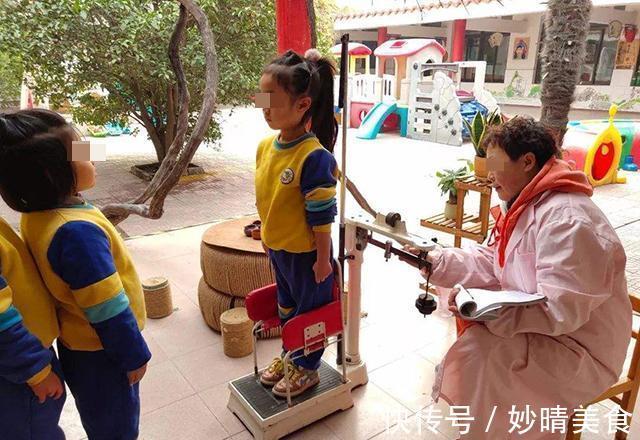 长高|想让孩子有个大高个坚持这四个原则,孩子脾胃好,长高并不难