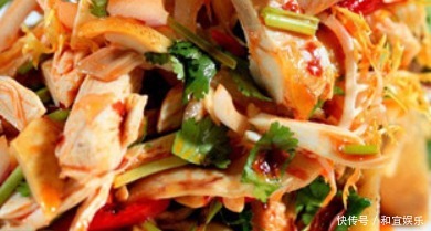 每一口孩子都吃的好满足,肉质滑嫩不柴,撒上芝麻更香!香!香!