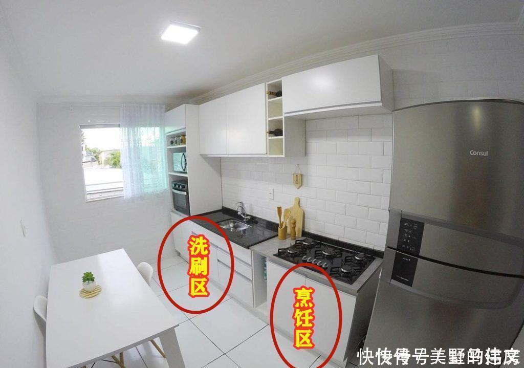 水槽|我为啥没想到？在厨房水槽和燃气灶间留10cm宽，小洞口大作用！