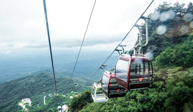 开着房车自驾游：河南南阳老界岭,五朵山,暴瀑峡，宝天曼峡谷漂流