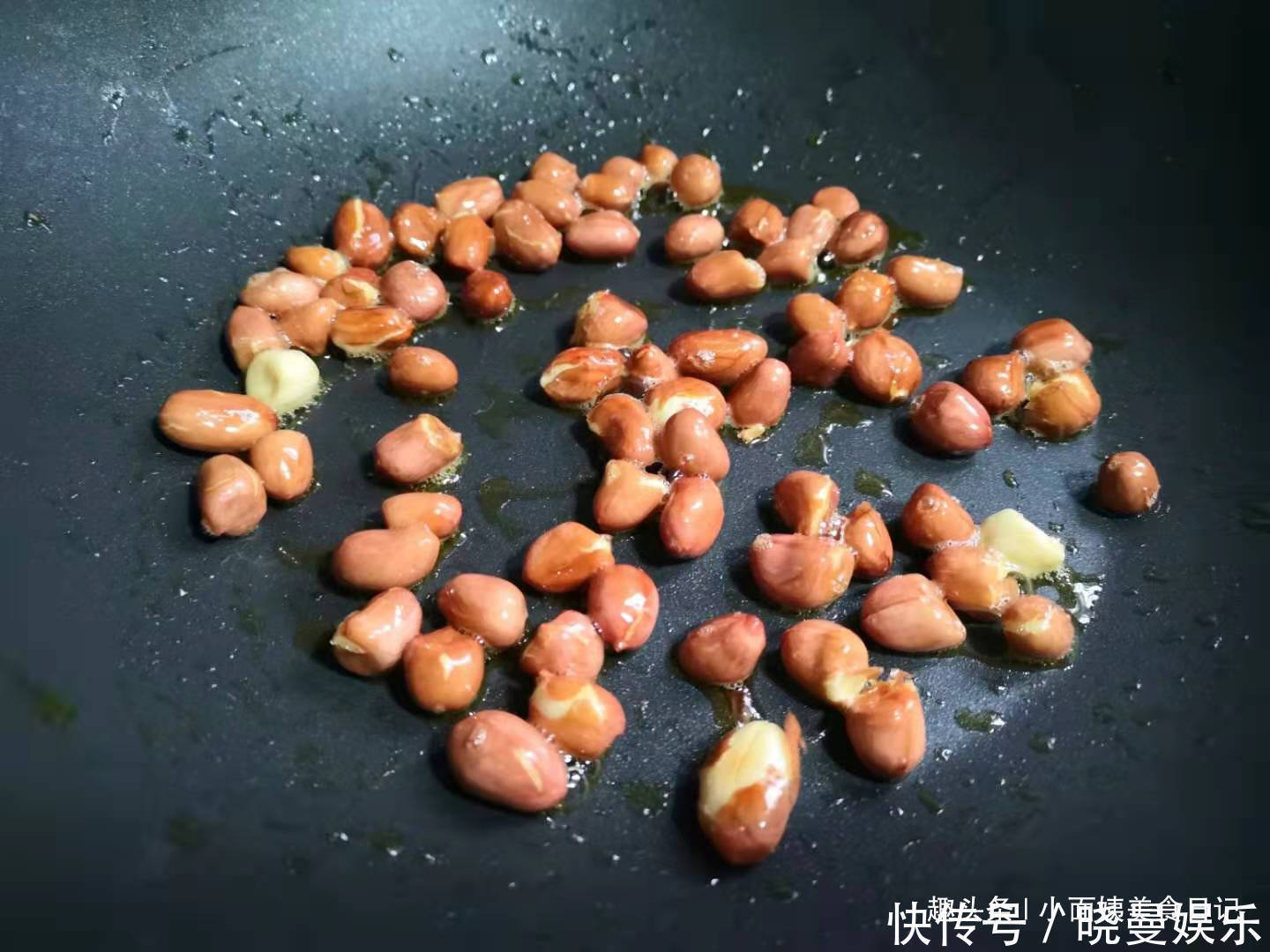 家里小孩缺钙的,可以经常吃这个菜,补钙增钙壮骨,身体强壮!