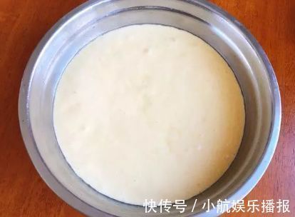 成功率|别再用电饭煲做蛋糕了,试试不锈钢盆蒸蛋糕,不分蛋,成功率更高