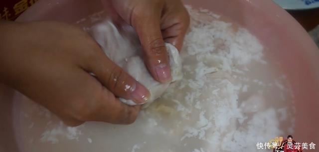 酸菜炒大肠最好吃的做法,简单美味又下饭,看看你喜欢吃不?