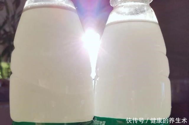 不敢用淘米水了,浇完花就死,土里都是虫!不敢用淘米水了,浇完花就死,土里都是虫!