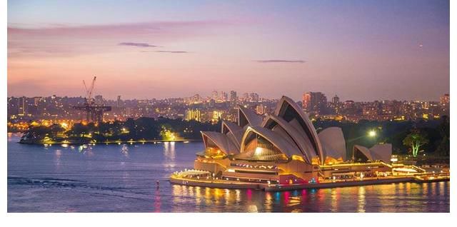 道德底线|知名女主持成蕾成“汉奸”？潜伏央视20年露馅，如今下场凄惨