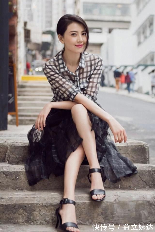 才藝|高圓圓不上綜藝節(jié)目是因為沒才藝?網(wǎng)友回應(yīng):你最美的,就是真實