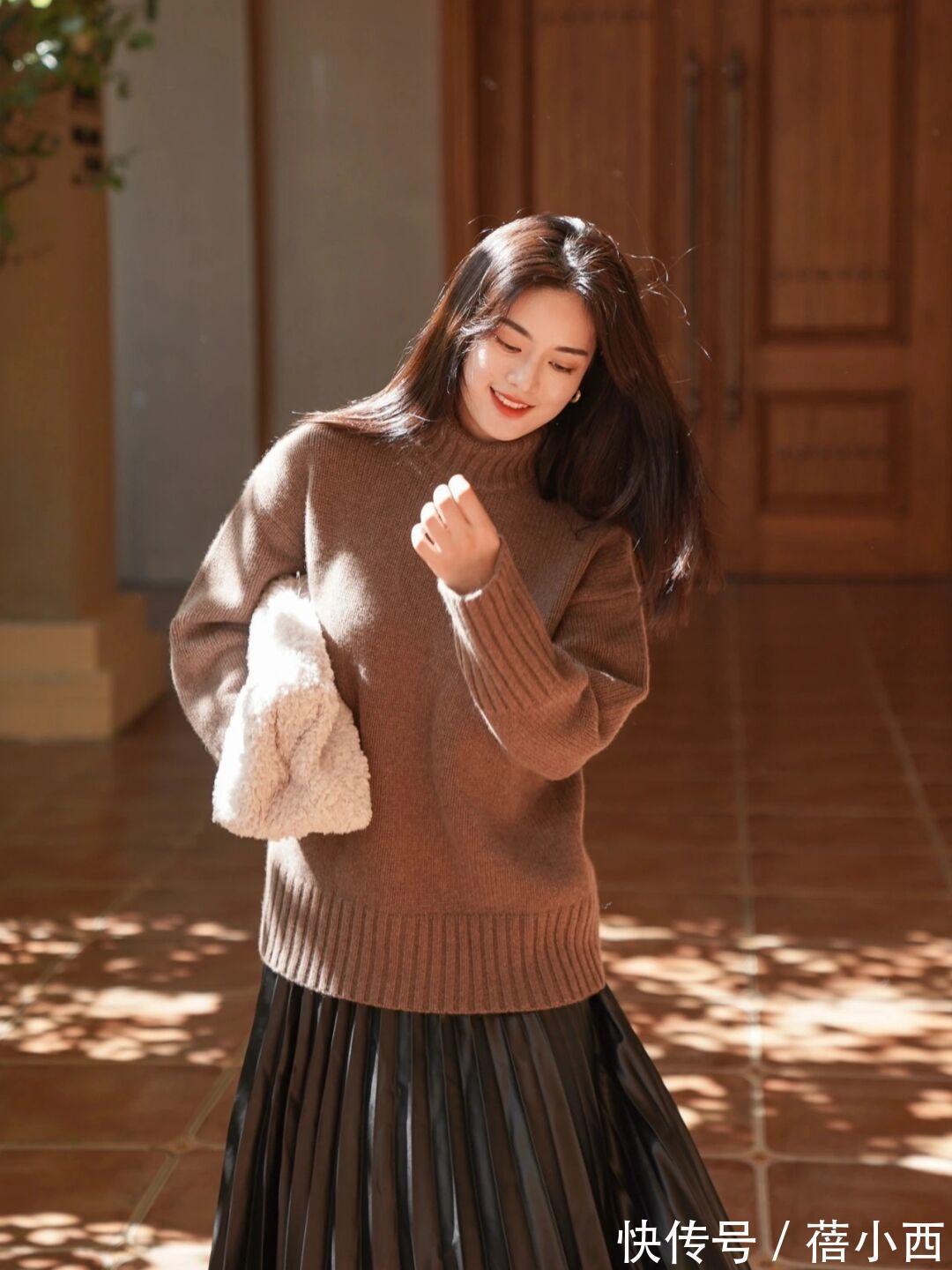 搭配|秋季少穿“卫衣”,建议多穿“毛衣”,搭配半身裙优雅到骨子里
