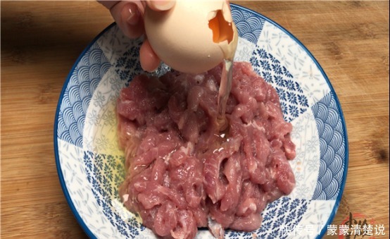 今天才知道,不管炒什么肉都不能加淀粉!学会这3点,香嫩又入味