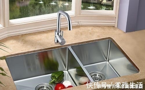 水槽|厨房里不要装这两种东西了,好多人不懂全装了,用过就知有多坑!