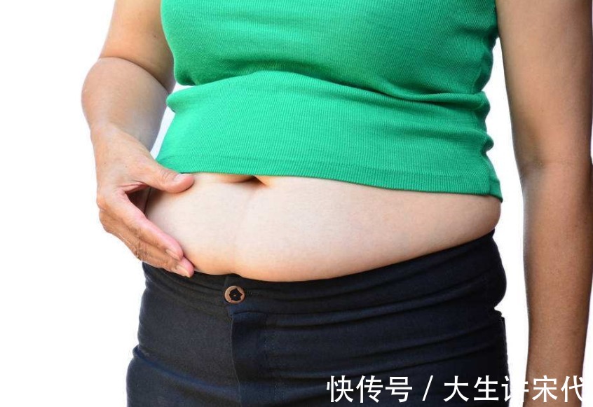 苦瓜茶|血糖高的人,饭后用它泡水喝,修复胰岛,糖尿病“避让三分”