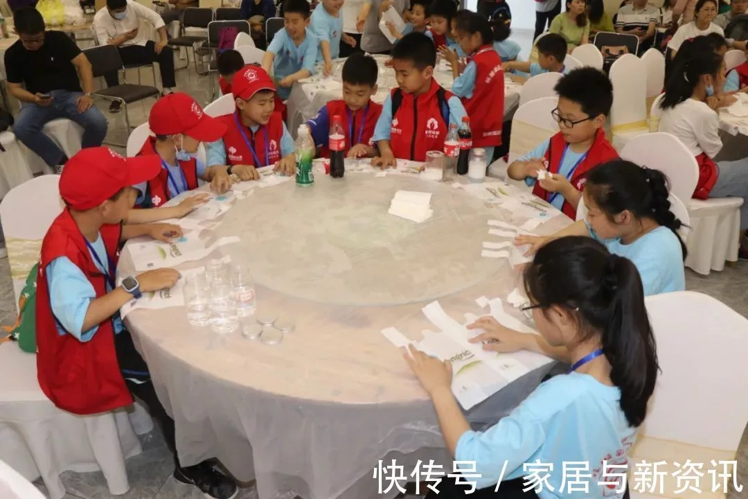 地笋小本报记者走近聚好京东零距离体会“B2C+现场直播”插图2 地笋小本报记者走近聚好京东零距离体会“B2C+现场直播”插图2
