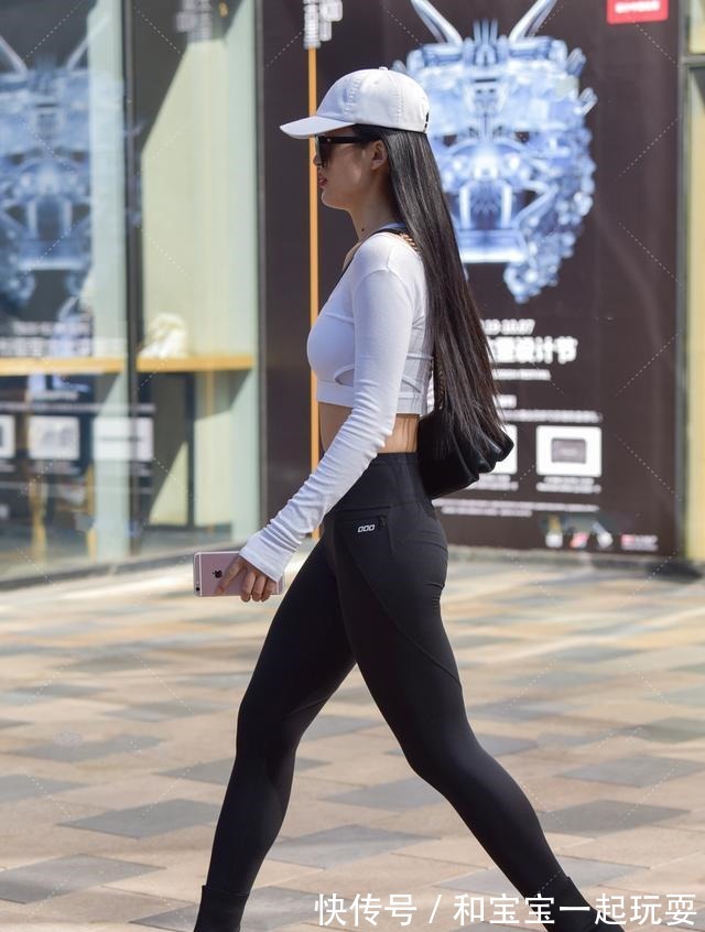 运动裤 性感风运动裤穿搭,时尚俏丽又飒又美,让你重新认识瑜伽裤!