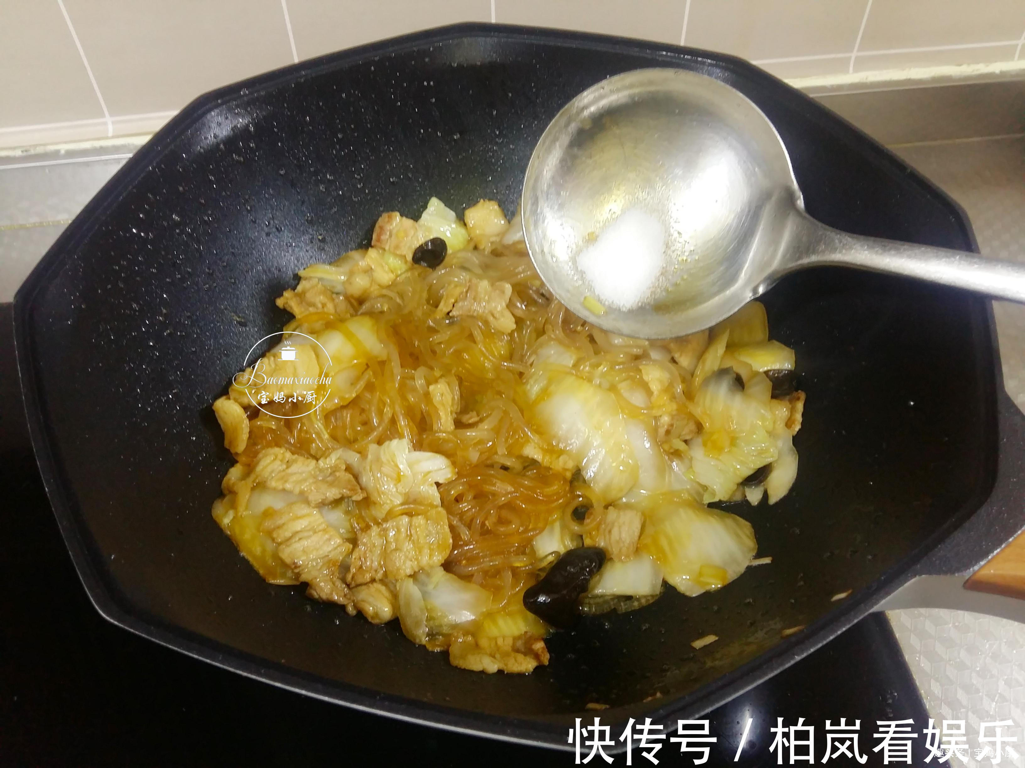 好吃|炒白菜,直接下锅就错了,一招教你不出汤,特好吃