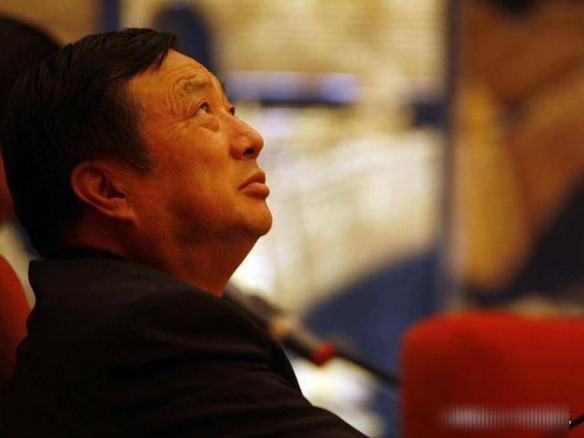 交换机|任正非管他叫大哥,华为落难他拿200亿,李嘉诚,一个被骂的英雄