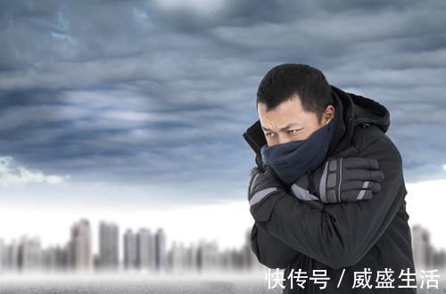 阳气不|阳气不足百病起,控制自己的3个损伤阳气行为,避免阳气耗散