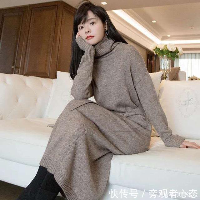 70后女人再不打扮就老了，立秋后，火了这款针织裙，年轻又洋气