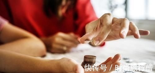 理财|当小学生砸开自己的存钱罐时,大姐姐都自愧不如!