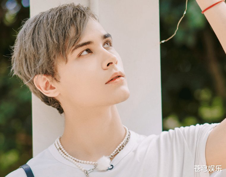 《创4》最新排名利路修18名，采访笑容藏不住，感谢笋丝让他下班