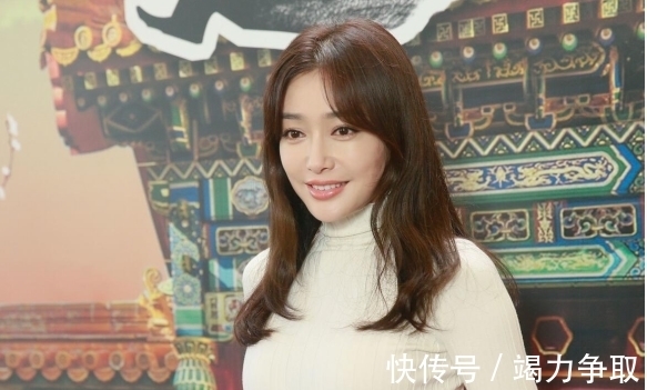 皱纹|这3种类型的女人,天生就特别好看!即使奔四奔五了,也不显年龄
