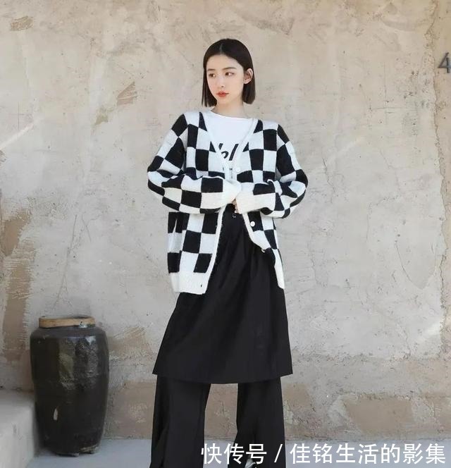 碎花裙 初秋第一件外套，今年流行这4款，谁穿谁美！