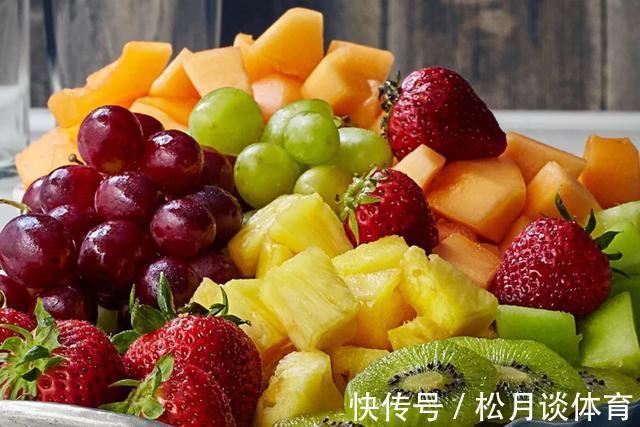 水果|只吃水果,你能坚持多久?一对情侣坚持了3年,还生了娃