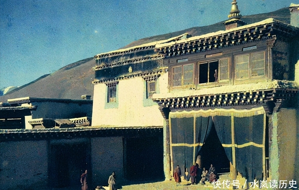 1927年的西藏老照片：布达拉宫巍峨壮丽，普通人生活艰难困顿
