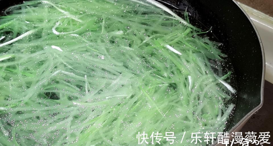 碱性蔬菜|夏天,这3种“碱性蔬菜”正当季,简单易做,营养又美味,真鲜嫩