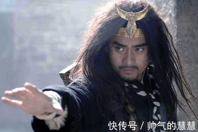 高俅&宋江死前才明白,梁山最危险的人,不是林冲武松,而是他的两心腹