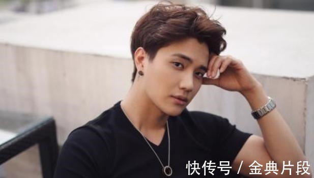 张银行卡|离开《天天向上》事业一蹶不振，如今为奶茶店站台，成功转行网红