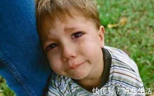 奶奶|妈妈带娃猛长个子,奶奶带娃就不长了?偷走娃身高“元凶”抓到了