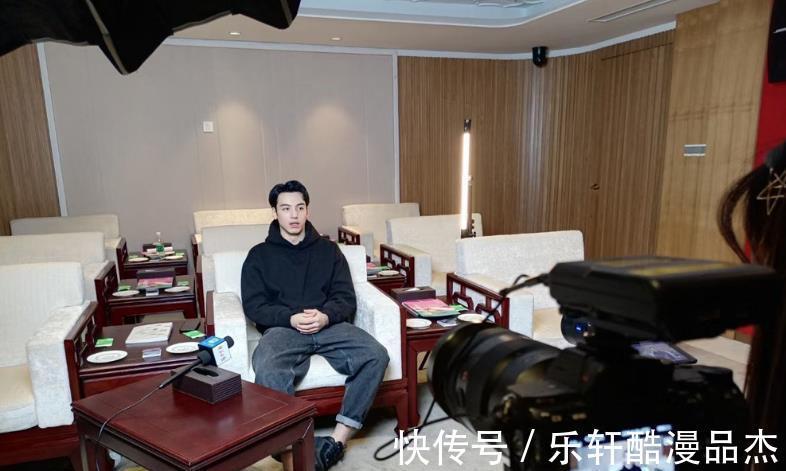 宝藏哥哥|《披荆斩棘》宝藏哥哥,刘迦二公表演成功出圈,李云迪惊艳全网!