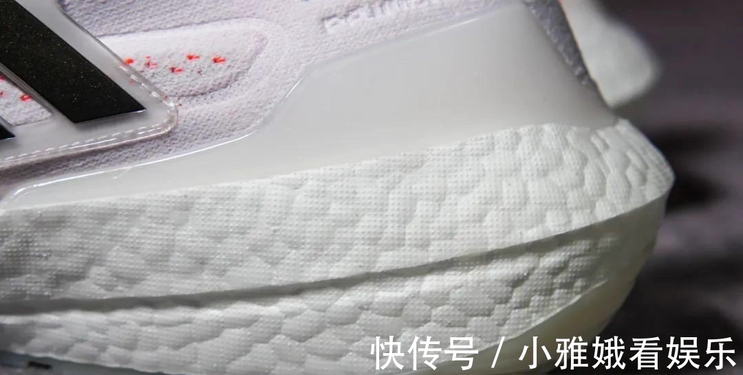 ultra|原价一千五，现在近三折，Ultraboost21开箱