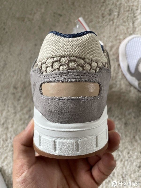 网面|Sneaker 篇一百二十三：Saucony Shadow5000 Mesh与Adidas ZX1000开箱