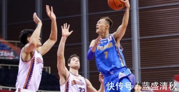 解立彬|首钢要为冲冠酝酿换帅,疆吉冲突裁判和稀泥,宏远或将试训第二人!