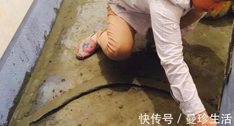 地面|原来铺地砖前还要这样做,就连防水师傅看到,都说他放心了