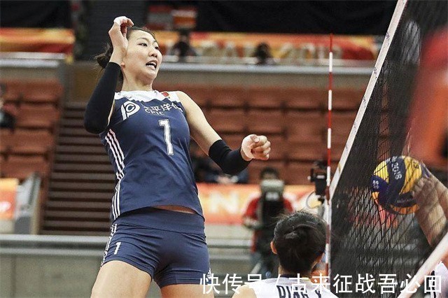 排球|袁心玥13岁加入女排，效力12年获得中尉军衔，能享受什么待遇？