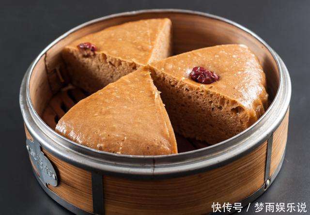 蓬松|《糕点烹饪课》香甜松软的红糖发糕,酵母是发糕口感蓬松的关键