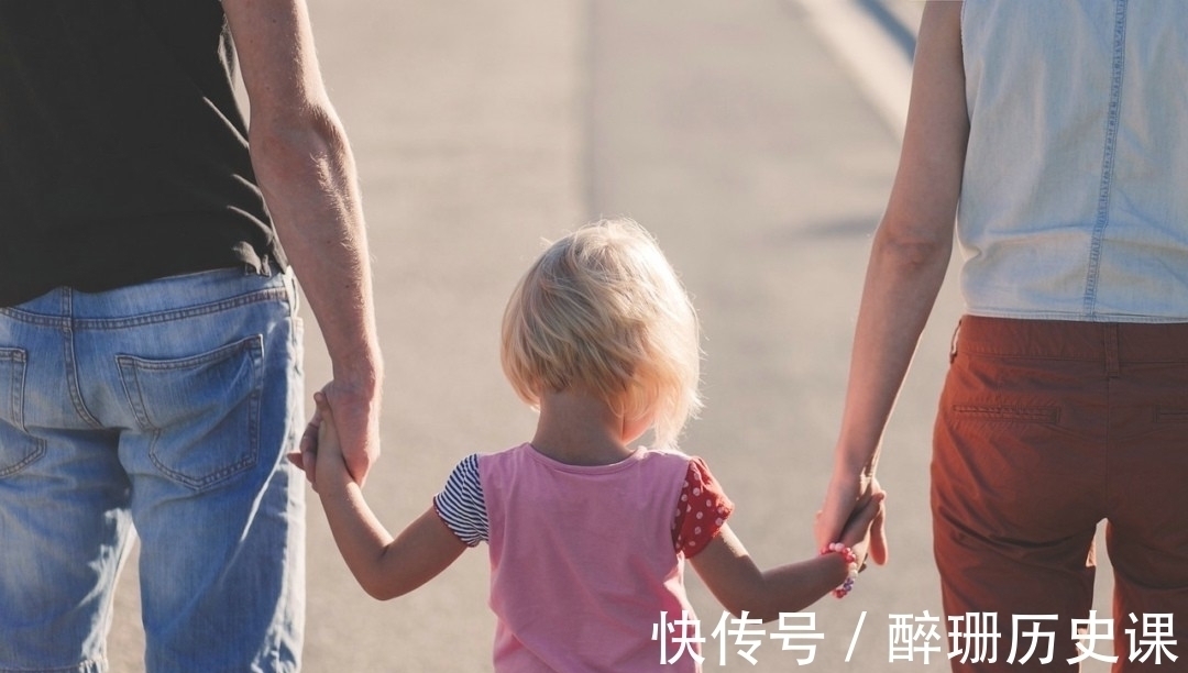 八年過去了,《爸爸去哪兒》中的5位萌娃大變樣:家庭教育很重要