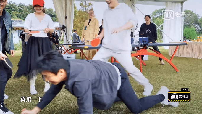 鹿晗徐志胜首次同框引热议!两人喜提“接地气”的合体名?