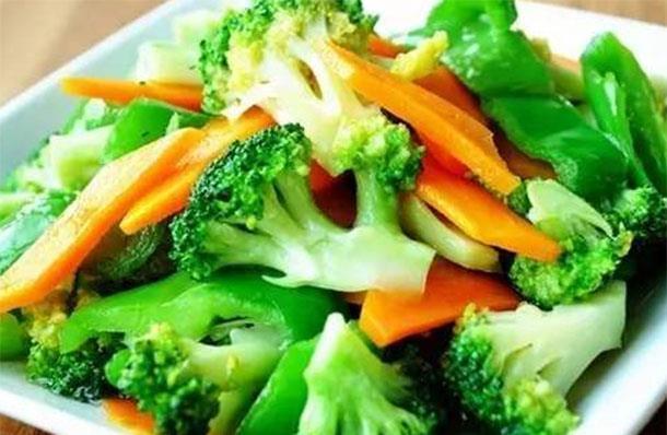 排毒|趁暴风雨在家不用出门晒太阳孩子多吃西兰花，排毒减肥，美白美容