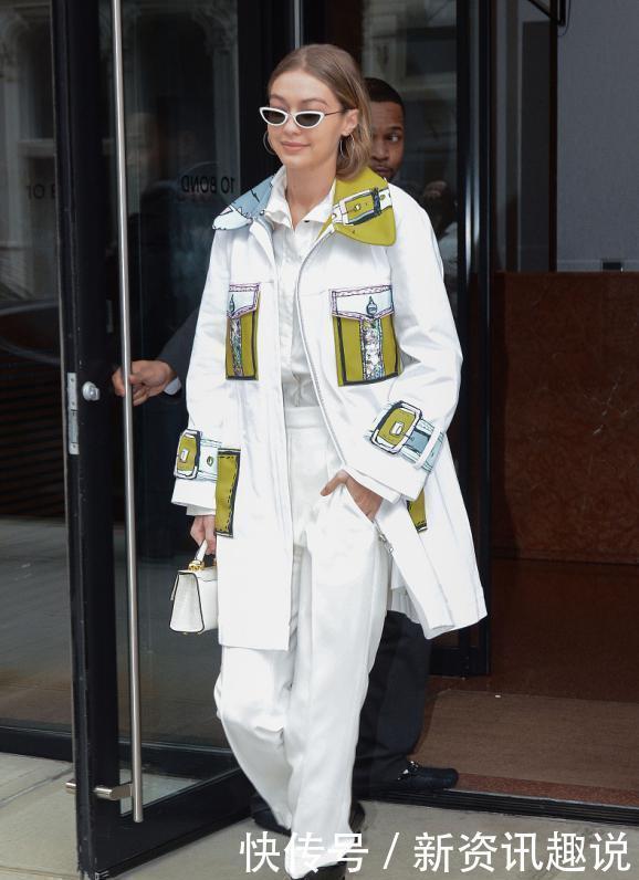 满大街的卡其色也太单调了,这几款大衣更吸睛,看一眼就忘不了