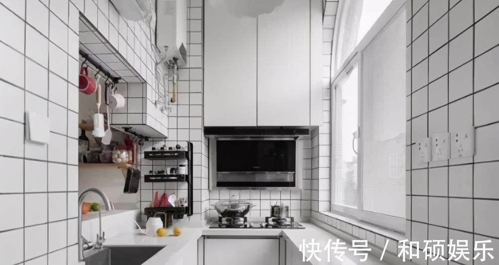 空间利用|34㎡装出两室一厅,竟然还有衣帽间,这才是真正将空间用到极致