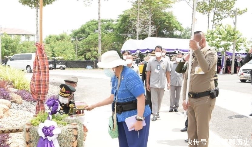 梦想|64岁诗琳通强势控场，苏提达摄政梦想落空，网友：姜还是老的辣