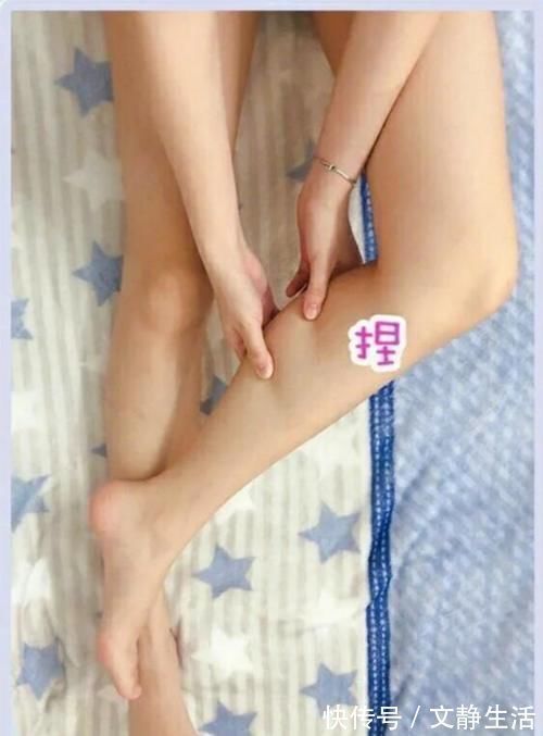 姑娘们|“女团腿”火爆东亚,睡前必备按摩3部曲,轻松瘦成“筷子腿”