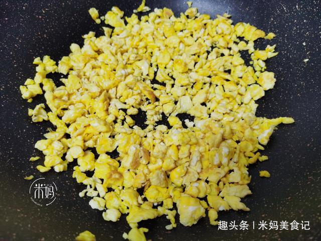 做韭菜馅饼，这2种调料别乱放，不少人都搞错了，难怪不鲜不香