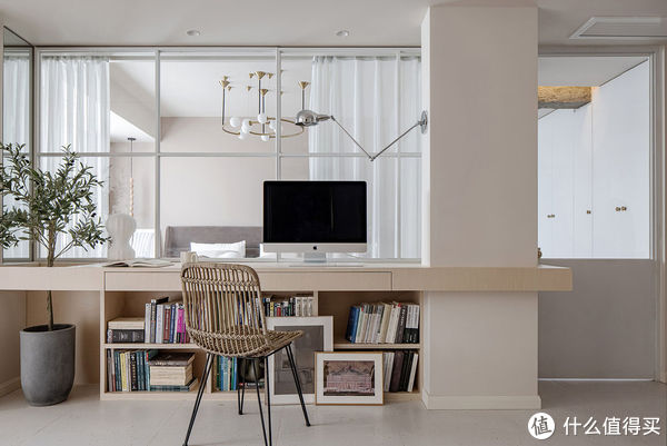 餐厅|这对大学老师,把餐厅放在阳台就圈了好多粉,再开个天窗,美极了