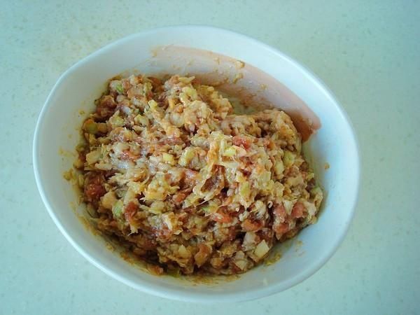 年夜饭包饺子，猪肉牛肉比不上这肉，好吃还营养，吃完暖洋洋