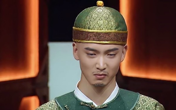 陈宥维毁夜华还不够,再以“樱桃小嘴”挑战果郡王,又要毁经典